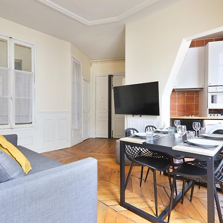 Appartement Quartier Chatelet Les Halles 3 Free Netflix Paris Luaran gambar