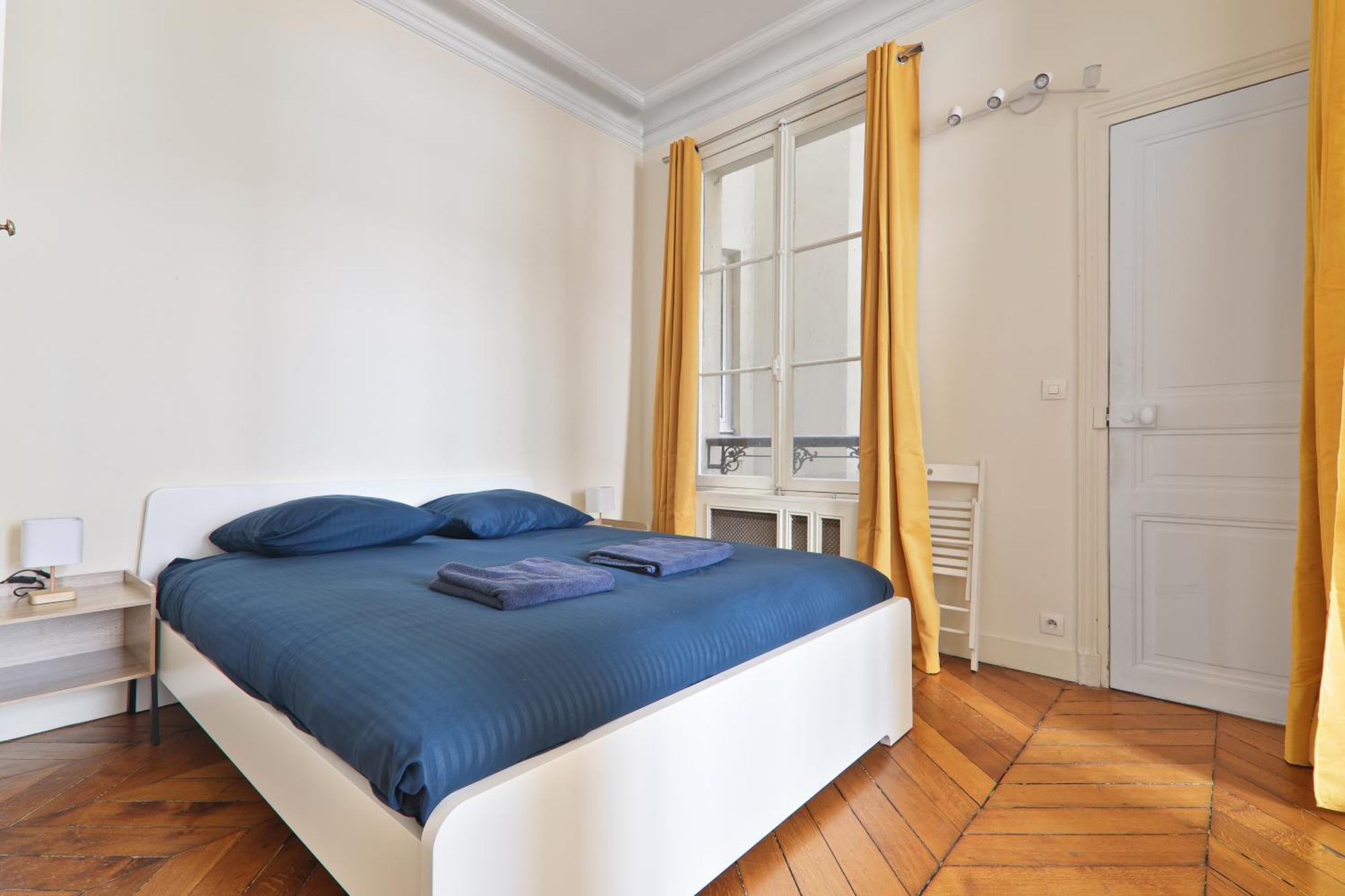 Appartement Quartier Chatelet Les Halles 3 Free Netflix Paris Luaran gambar